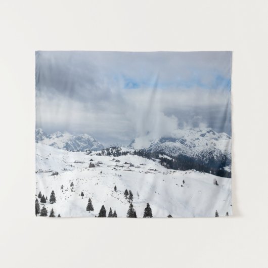 Winterwunderland in Velika Planina, Slowenien Wandteppich (Vorderseite (Horizontal))