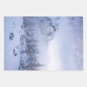 Winterwunderland, Nebel, Fichtenwald und Berge Geschenkpapier Set (Vorderseite 3)