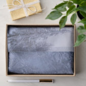 Winterwunderland, Nebel, Fichtenwald und Berge Seidenpapier (Geschenk)