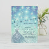 Winterwunderland Schneeflocken Glitzer Quinceañera Einladung (Stehend Vorderseite)