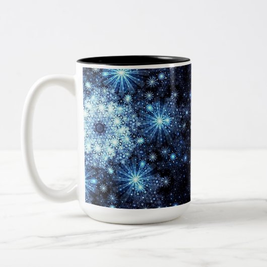 Wintery Blue Snowflake Pattern Tasse (Links)