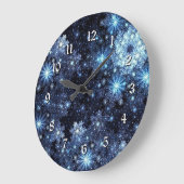 Wintery Blue Snowflake Pattern Wall Clock Große Wanduhr (Winkel)