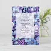 Wintry Lila Floral Wedding Einladung (Stehend Vorderseite)