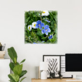 winzige blaue Blumen Poster (Heimbüro)