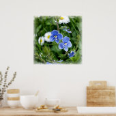 winzige blaue Blumen Poster (Küche)