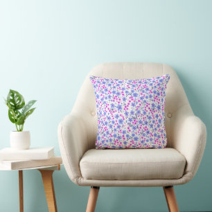 Winziges süßes weißes blaues rosa Blumenmuster Kissen