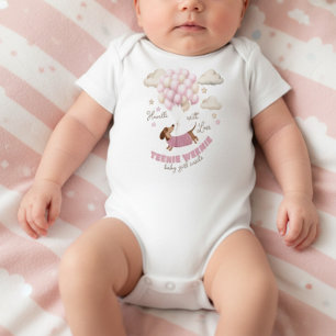 Winzling Neugeborenes Baby Mädchen Strampler