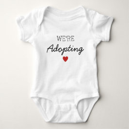 Wir Adoptierte Baby / Child Ankündigung Herz Baby Strampler