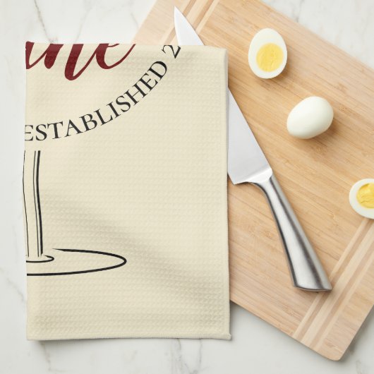 Wir arbeiten von Nine bis WIne Bar oder Geschirrtuch (Viertel Falte)