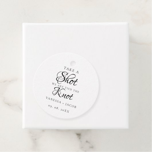 Wir band den Knoten so machen einen Schuss Gastges Geschenkanhänger (Beispiel)