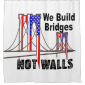 Wir bauen Brücken nicht Wände Duschvorhang (Vorderseite)