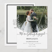 Wir bekommen Verlobtes Minimalistisches Foto Einladung (Vorne/Hinten)
