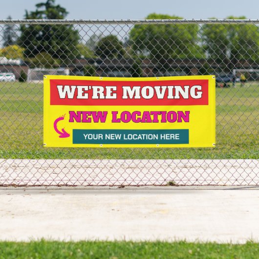 Wir bewegen uns mit eigenem Banner (Insitu)