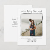 Wir binden das Niedliche Foto des Knotens Save the Date (Vorne/Hinten)