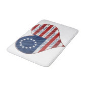 Wir, das amerikanische Flaggenherz Badematte (Schrägansicht)