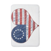 Wir, das amerikanische Flaggenherz Badematte (Vorderseite Vertikal)
