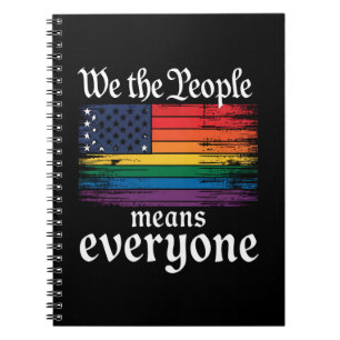 Wir das Volk bedeutet jeden USA-Flagge LGBTQ Notizblock