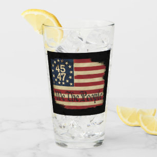 Wir das Volk Trump 45 47 abgenutzte Vintage-Flagge Glas