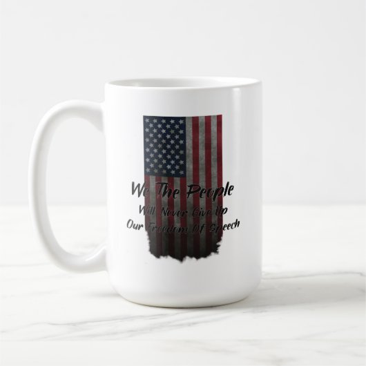 Wir, die amerikanische Flagge USA Redefreiheit Kaffeetasse (Links)