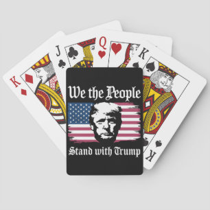 Wir, die Menschen, stehen mit Donald Trump-Unterst Spielkarten