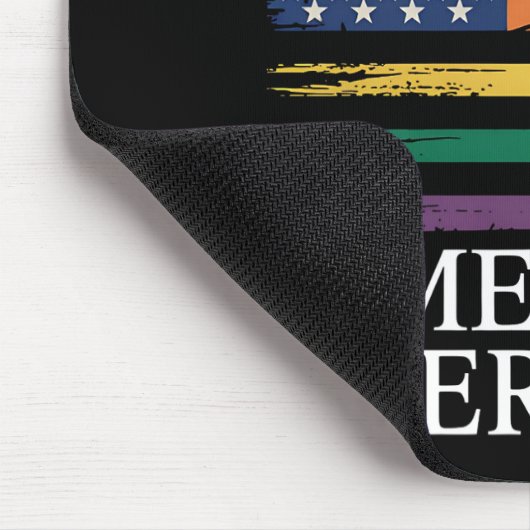 Wir, die Menschen, verstehen jeden LGBTQ-Stolz Mousepad (Ecke)