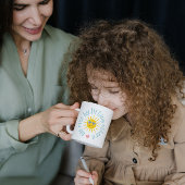 Wir erheben uns, indem wir andere Tasse heben