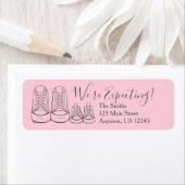 Wir erwarten die Ankündigung der Schwangerschaft v (Insitu)