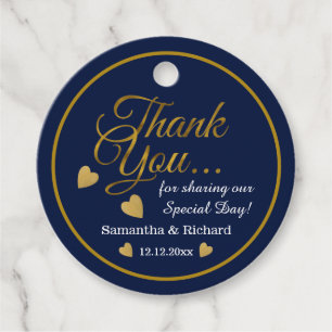 Wir freuen uns über Ihre Hochzeit in Navy Blue und Geschenkanhänger