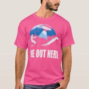 Wir gehen hier raus Nessie Jagd Bigfoot Sasquatch T-Shirt