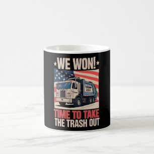 Wir gewinnen Zeit, um Trump aus dem Mülleimer zu h Kaffeetasse