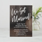 Wir Got Verheiratet! Rustikaler Empfang aus Holz Einladung (Stehend Vorderseite)
