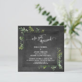 Wir Got Verheiratet Script Greenery Bouquet Chalkb Einladung (Stehend Vorderseite)
