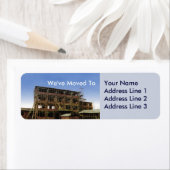 Wir haben Adressänderungsblätter des Etiketts vers (Insitu)