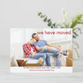 Wir haben Custom Foto Deep Red New Address verscho Ankündigung (Stehend Vorderseite)