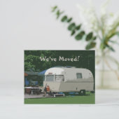 Wir haben das alte Camper-Camping umgezogen Ankündigungspostkarte (Stehend Vorderseite)