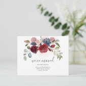 Wir haben das Burgund-Floral-Bewegung bewegt Ankündigungspostkarte (Stehend Vorderseite)