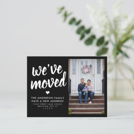 Wir haben das Schwarze Foto der neuen Adresse vers Ankündigungspostkarte (Stehend Vorderseite)