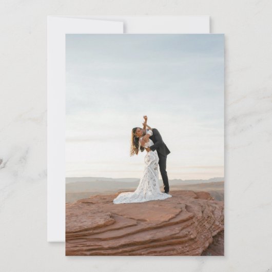 Wir haben das Wüstenrock-Elopement-Foto Einladung (Rückseite)