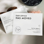 Wir haben den Adresswechsel in den Geschäftsbüros  Postkarte<br><div class="desc">Lass deinen Kunden,  Mitarbeitern und Lieferanten mit diesem beruflichen "We have Moved Business" Logo Postcard Design über deine neue Büroadresse. Mit minimalistischem Schwarz-Weiß-Design mit klassischen Schriftart,  Platz für Ihr Firmenlogo,  neue Adresse,  Kontaktdetails und Öffnungszeiten,  ist diese moderne Postcard eine einfache Möglichkeit,  Kunden und Lieferanten über Ihre Adressänderung zu informieren.</div>