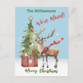 Wir haben den Weihnachtsbaum der Rentiere umgezoge Ankündigungspostkarte (Vorderseite)
