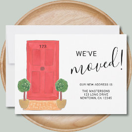 Wir haben die neue rote Wasserfarbentür für die Ad Ankündigung