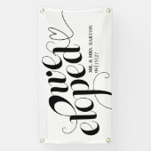 Wir haben ein kurvenreiches Auto-Banner Banner (Vertikal)