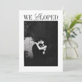 Wir haben eine stilvolle, moderne Minimalistische Ankündigung (Stehend Vorderseite)