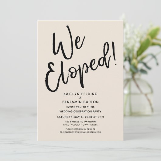 Wir haben gepflückt! Lässige Creme Post Hochzeit Einladung (Stehend Vorderseite)