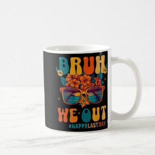 Wir haben junge Frauen glücklich am letzten Schult Kaffeetasse