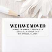 Wir haben moderne Serifen Schwarz-weiße Sitte vers (Insitu)