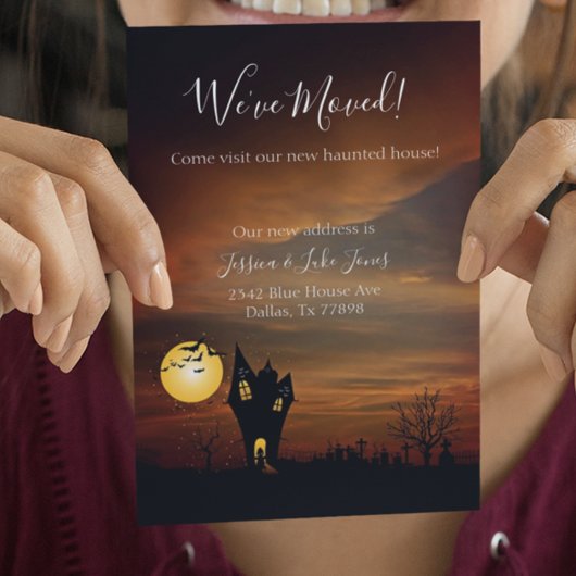 Wir haben neue Adressenmitteilung verschoben, die Ankündigungspostkarte