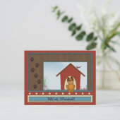 Wir haben Niedliches Hüttenhaus mit Paw Prints Cus Ankündigungspostkarte (Stehend Vorderseite)