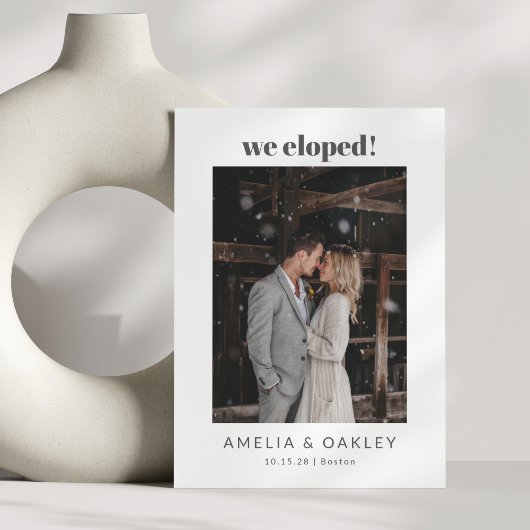 Wir haben Schwarz-weiße Hochzeit mit elegantem Fot Ankündigung