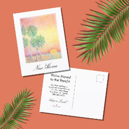 Wir haben tropische Palmen am Strand umgezogen Ankündigungspostkarte